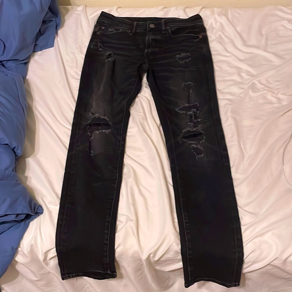Black American eagle jeans 29 W 32 L I didn’t wear these like at all